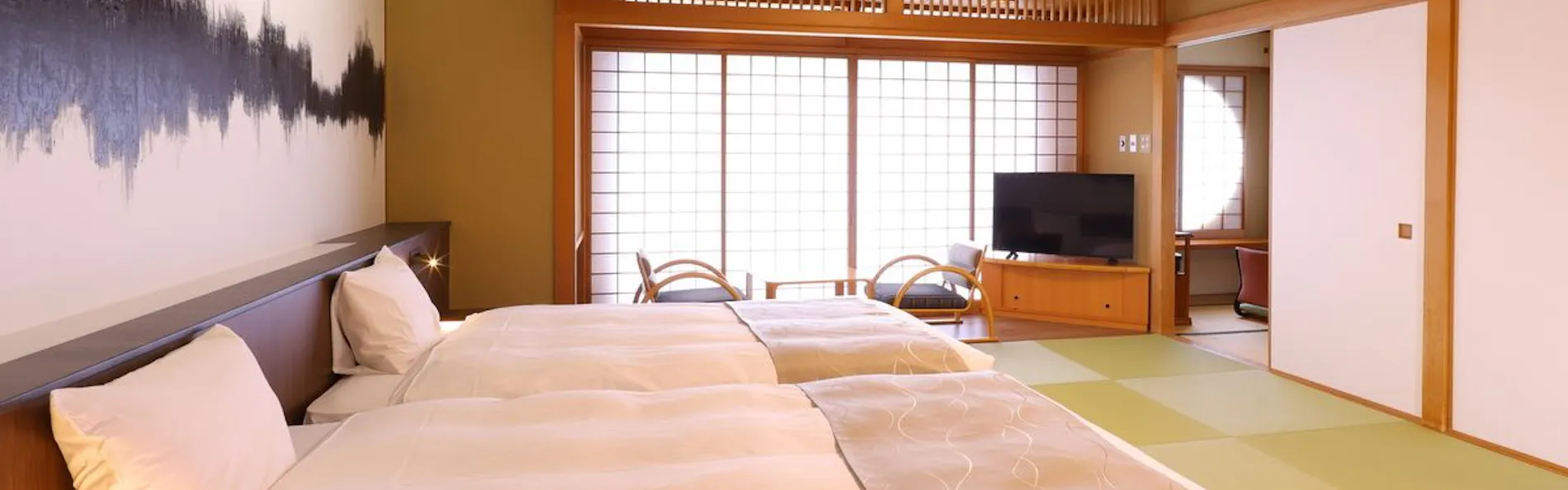 山翠楼 SANSUIROU
