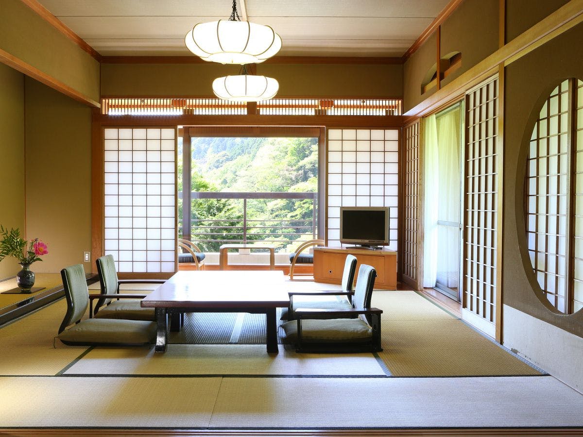 山翠楼 SANSUIROU