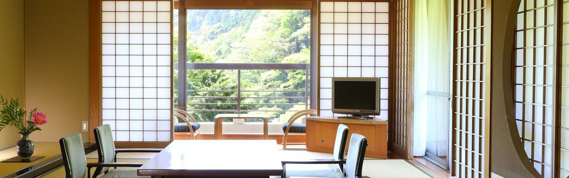 山翠楼 SANSUIROU