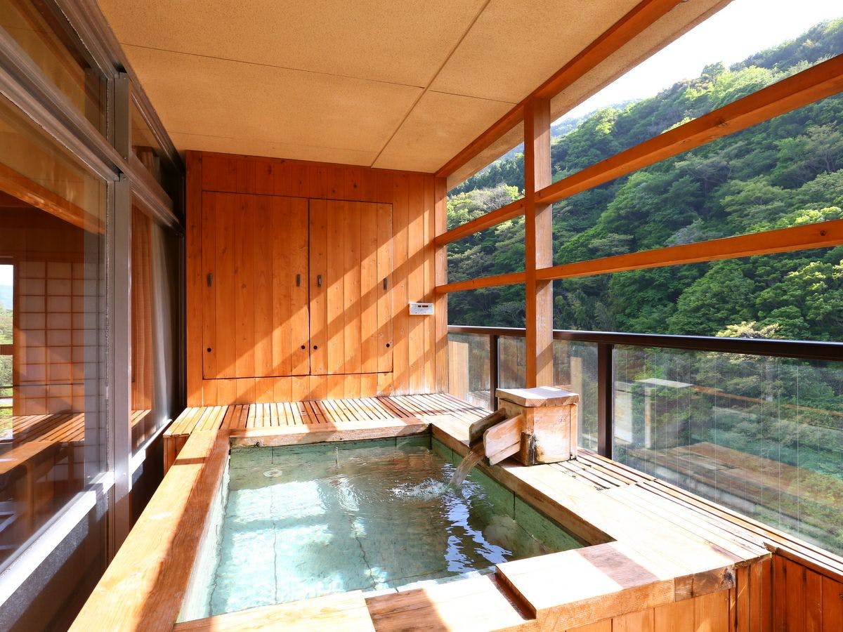 山翠楼 SANSUIROU