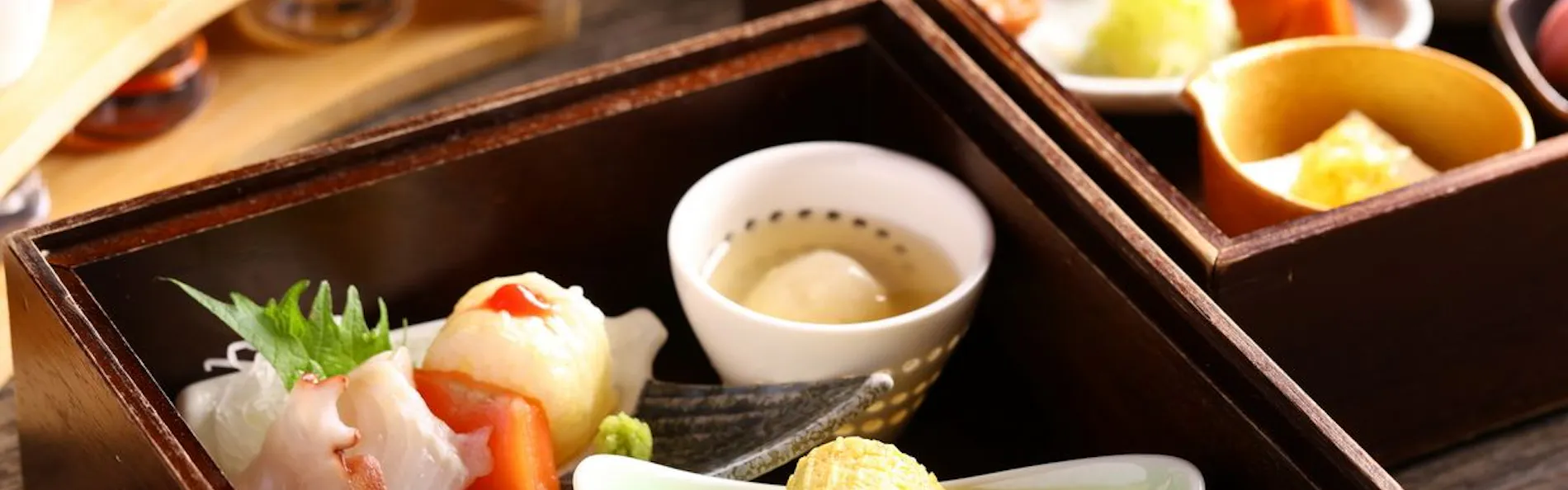 山翠楼 SANSUIROU