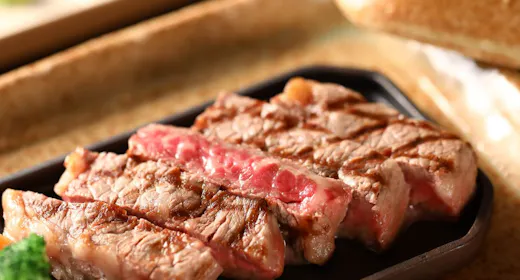【選べる極みの逸品】やまゆり牛ステーキ・鮑ステーキ・活鮑の踊り焼きの贅沢セレクトプラン(1泊2食付)