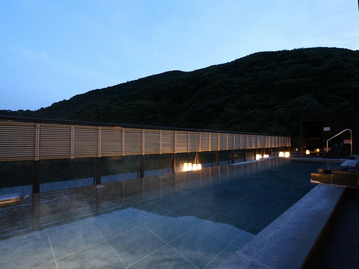 山翠楼 SANSUIROU