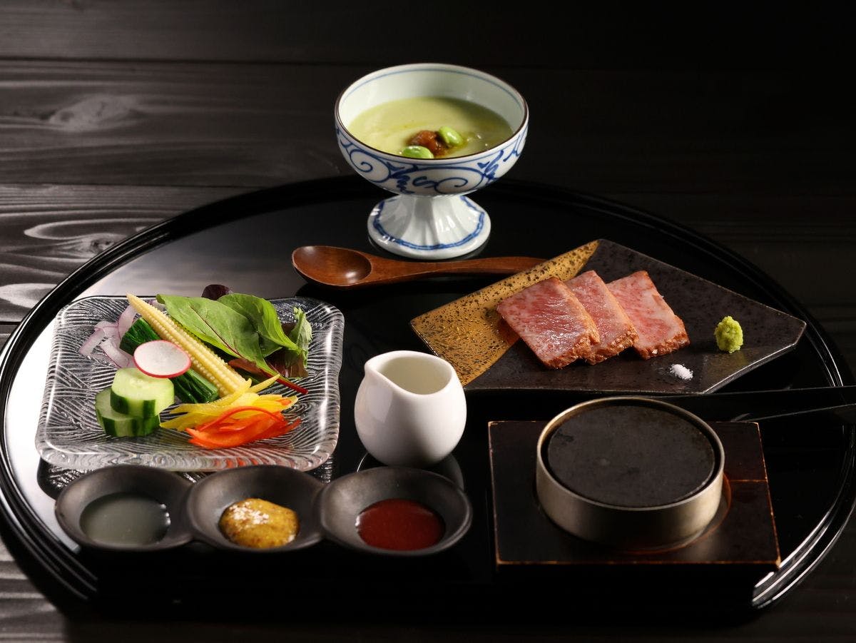 山翠楼 SANSUIROU