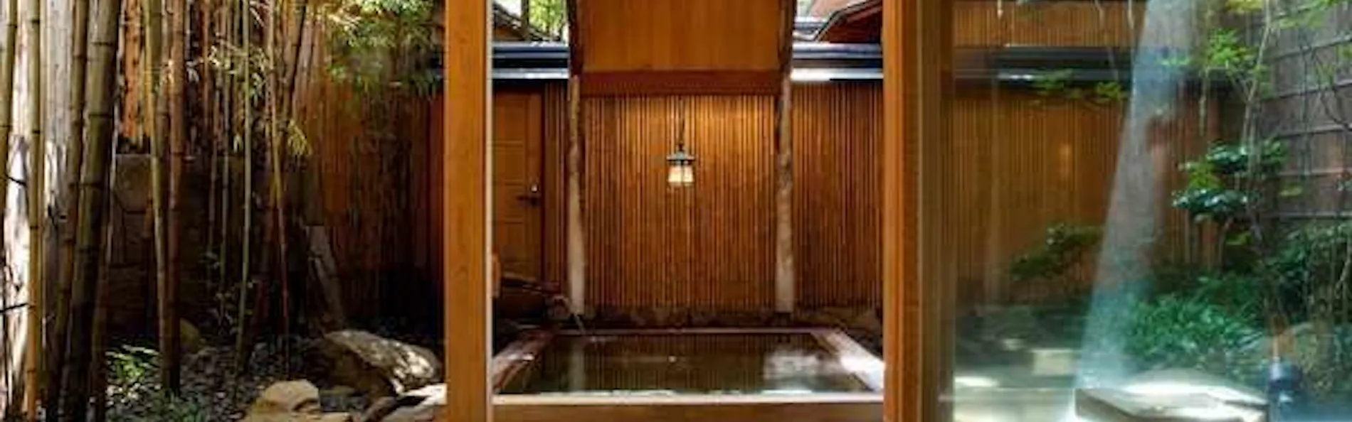西村屋本館