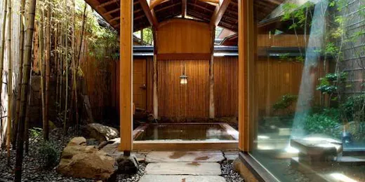 西村屋本館