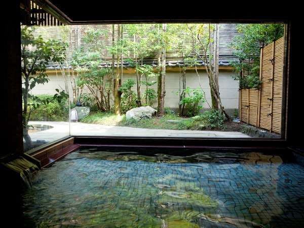 西村屋本館