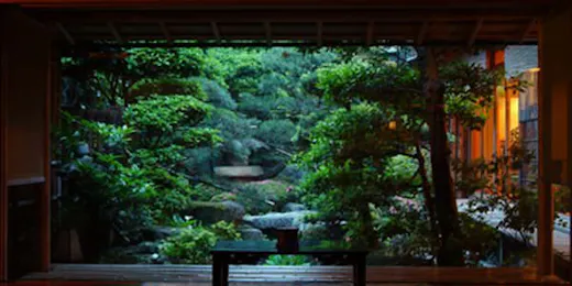 西村屋本館