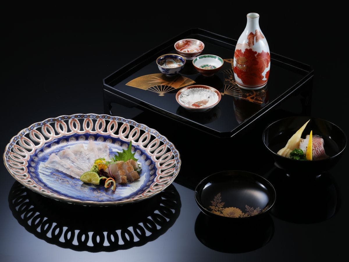 西村屋本館