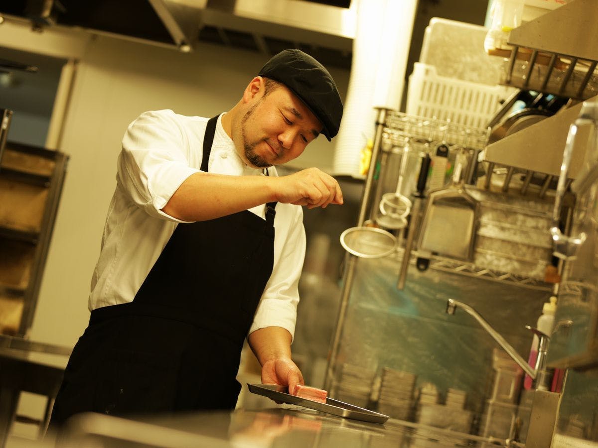 西村屋本館