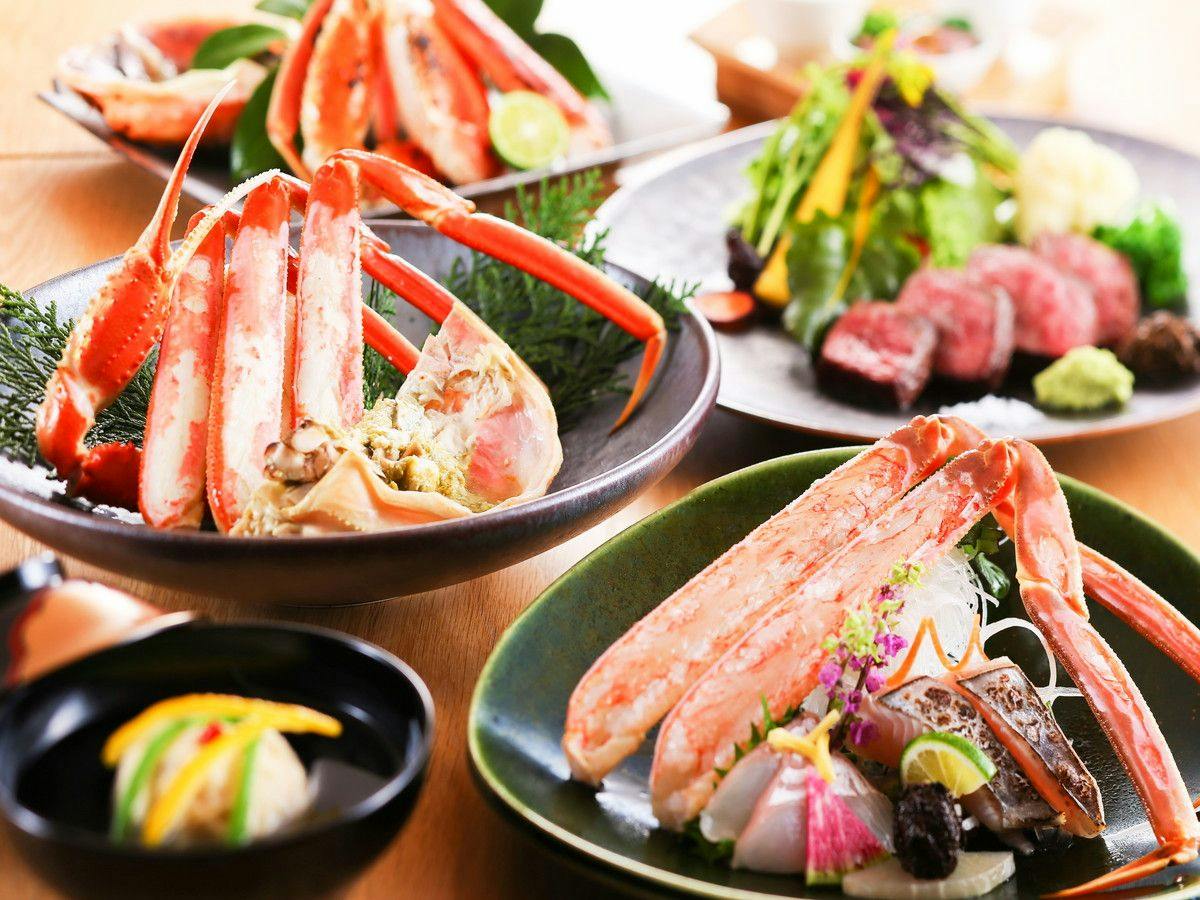 さんぽう西村屋本店　特撰「活松葉蟹と但馬牛炭火焼」雪松コース