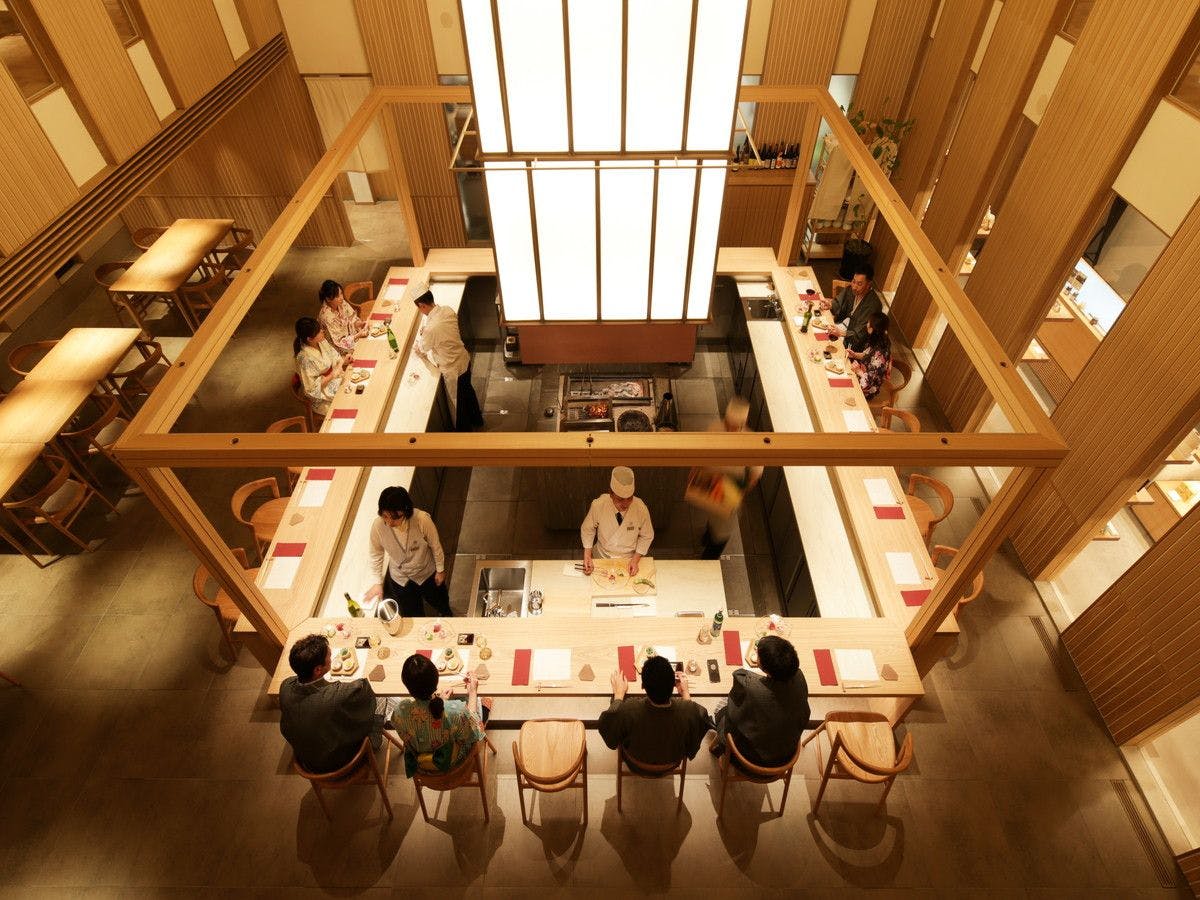 西村屋本館