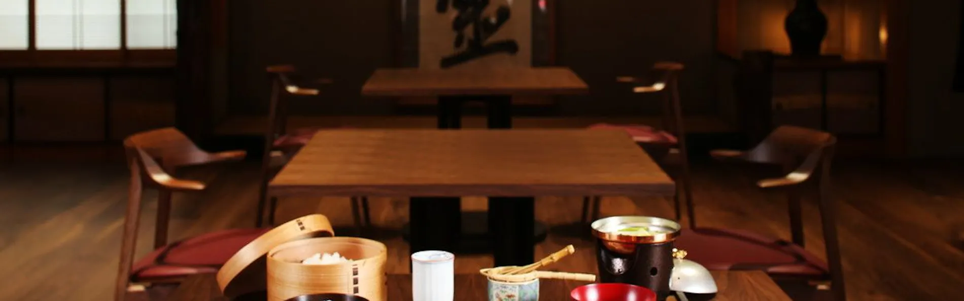 西村屋本館