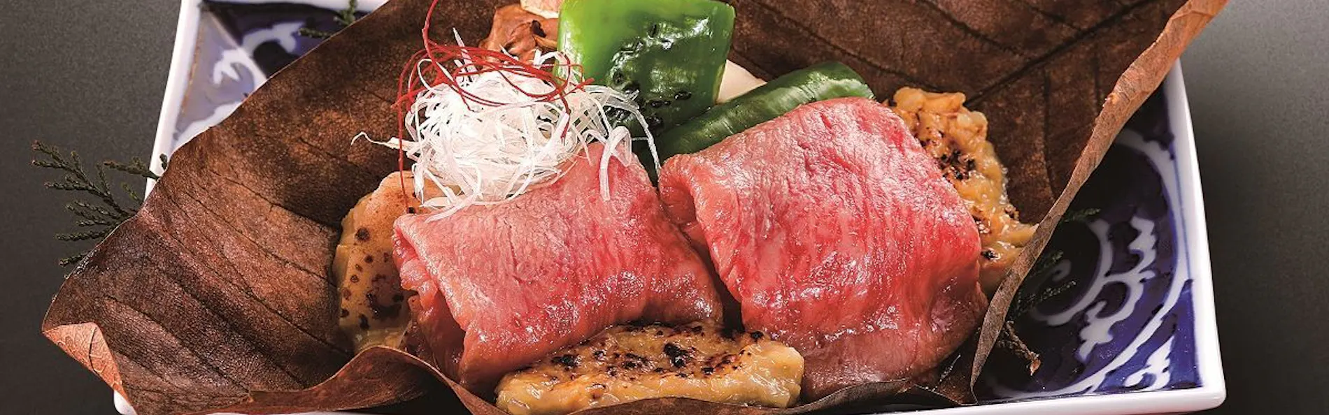 西村屋本館