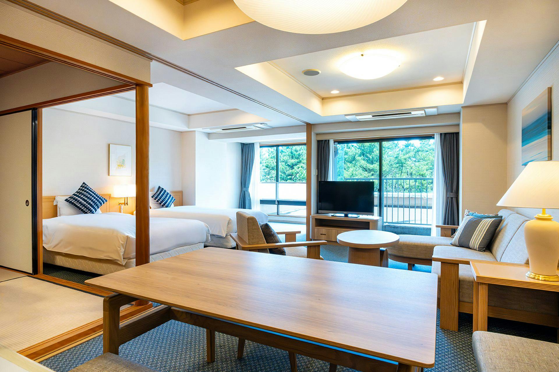 別荘のようにくつろげる、ひろびろ72平米