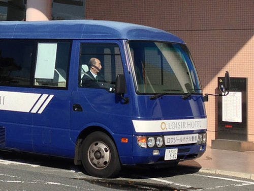 無料ホテルシャトルバス