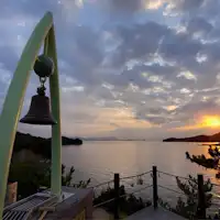 อนุสาวรีย์สถานที่ศักดิ์สิทธิ์ของคู่รัก 'เนินสัญญา'