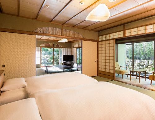 新館和洋室デラックス温泉内湯付き