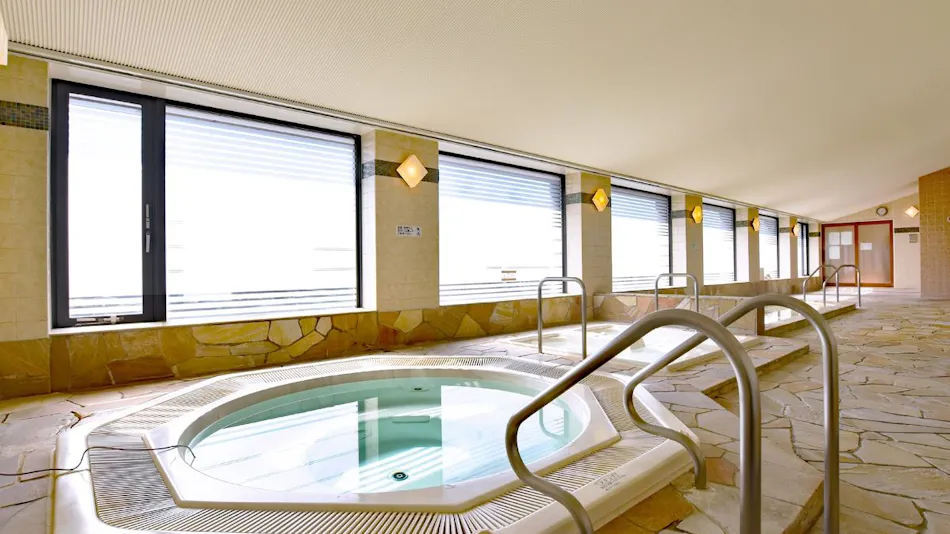 Okura Chiba Hotel