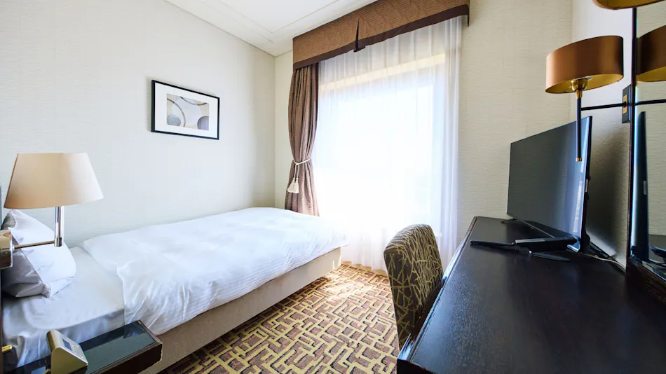 Okura Chiba Hotel