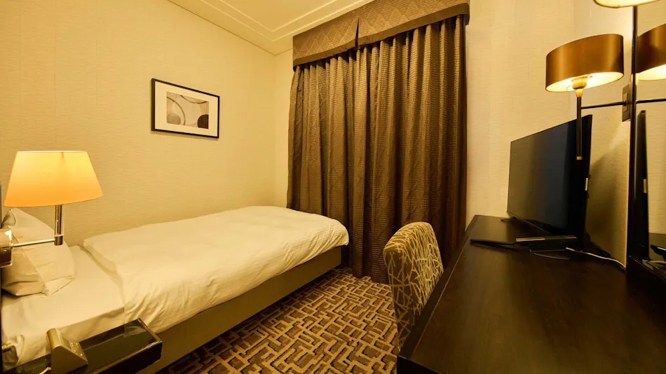 Okura Chiba Hotel