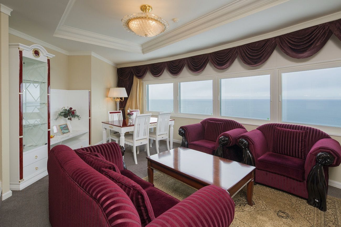 オーシャンフロントスイート