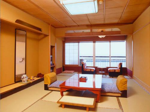 【曜日限定】お値打ちの訳アリ！旬のお刺身プラン（お部屋食）