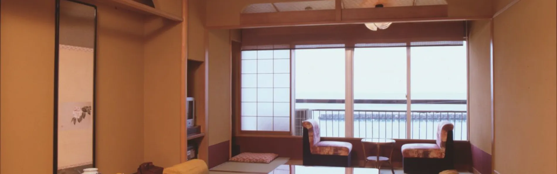 たたみの宿 湯の花亭