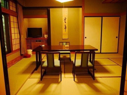 四季亭：二人静　洗面所と内風呂