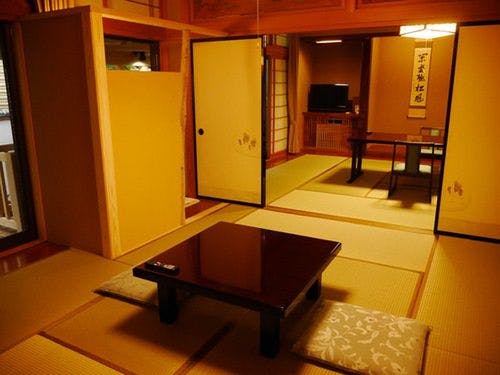 四季亭：花ごろも　露天風呂