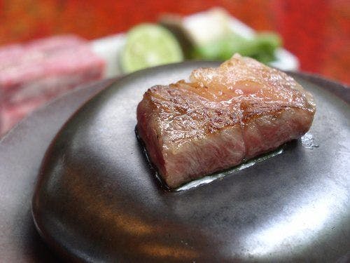 和牛石焼ステーキ