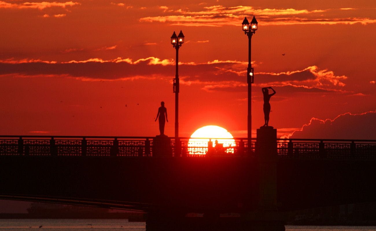 คุชิโระเป็นหนึ่งในสามสถานที่ชมพระอาทิตย์ตกที่สวยที่สุดในโลก