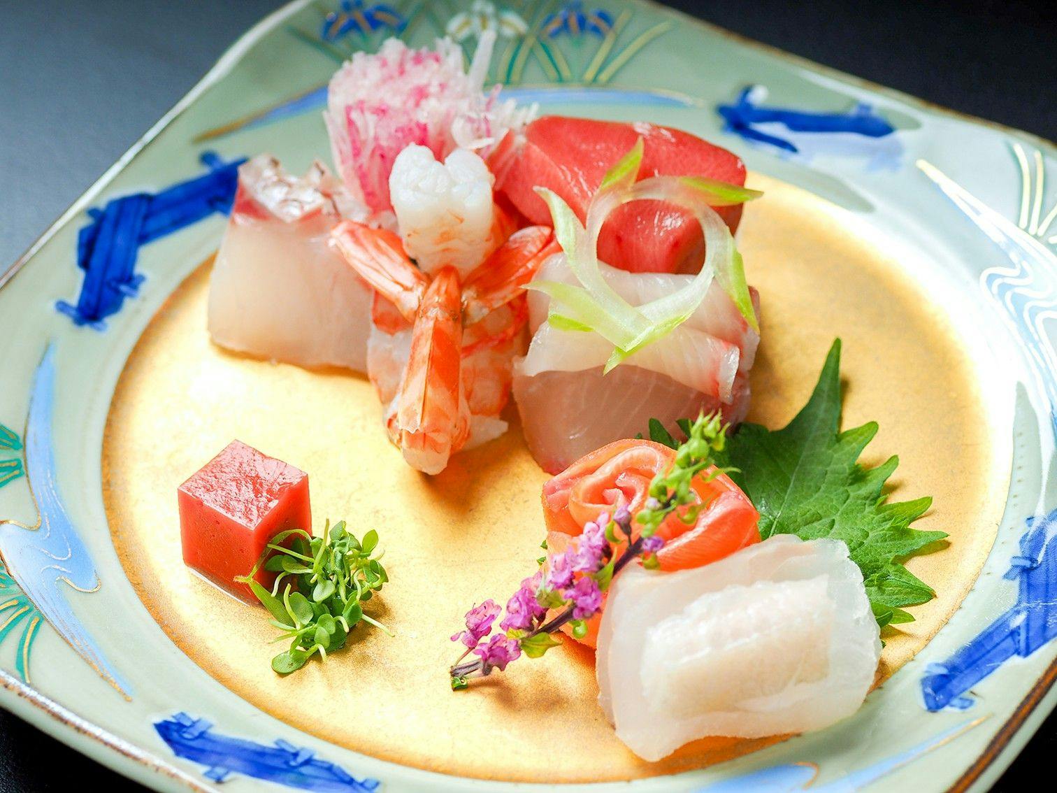 ＜ちょっと贅沢な夕膳＞調理長お薦め！！　旬の山海の幸を味わう、特選会席膳コース