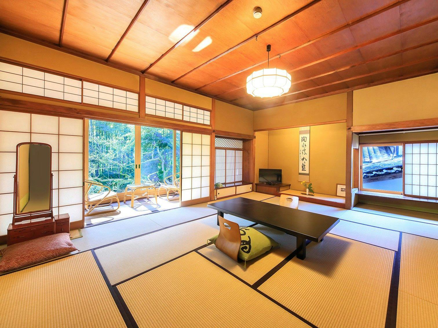 Cagar budaya terdaftar 'Hana no Mune' (salah satu contoh)