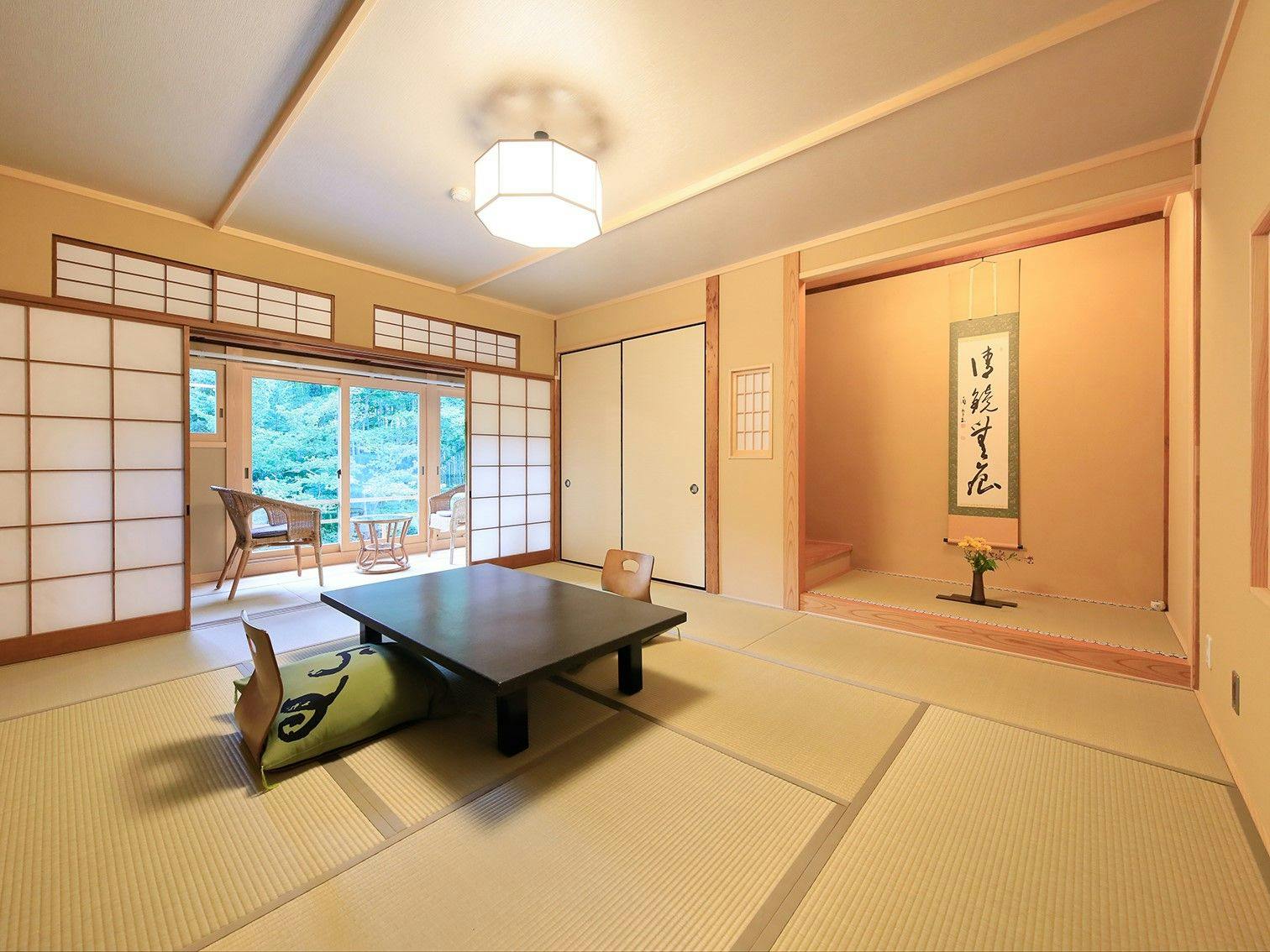 登録文化財「花の棟」(一例)