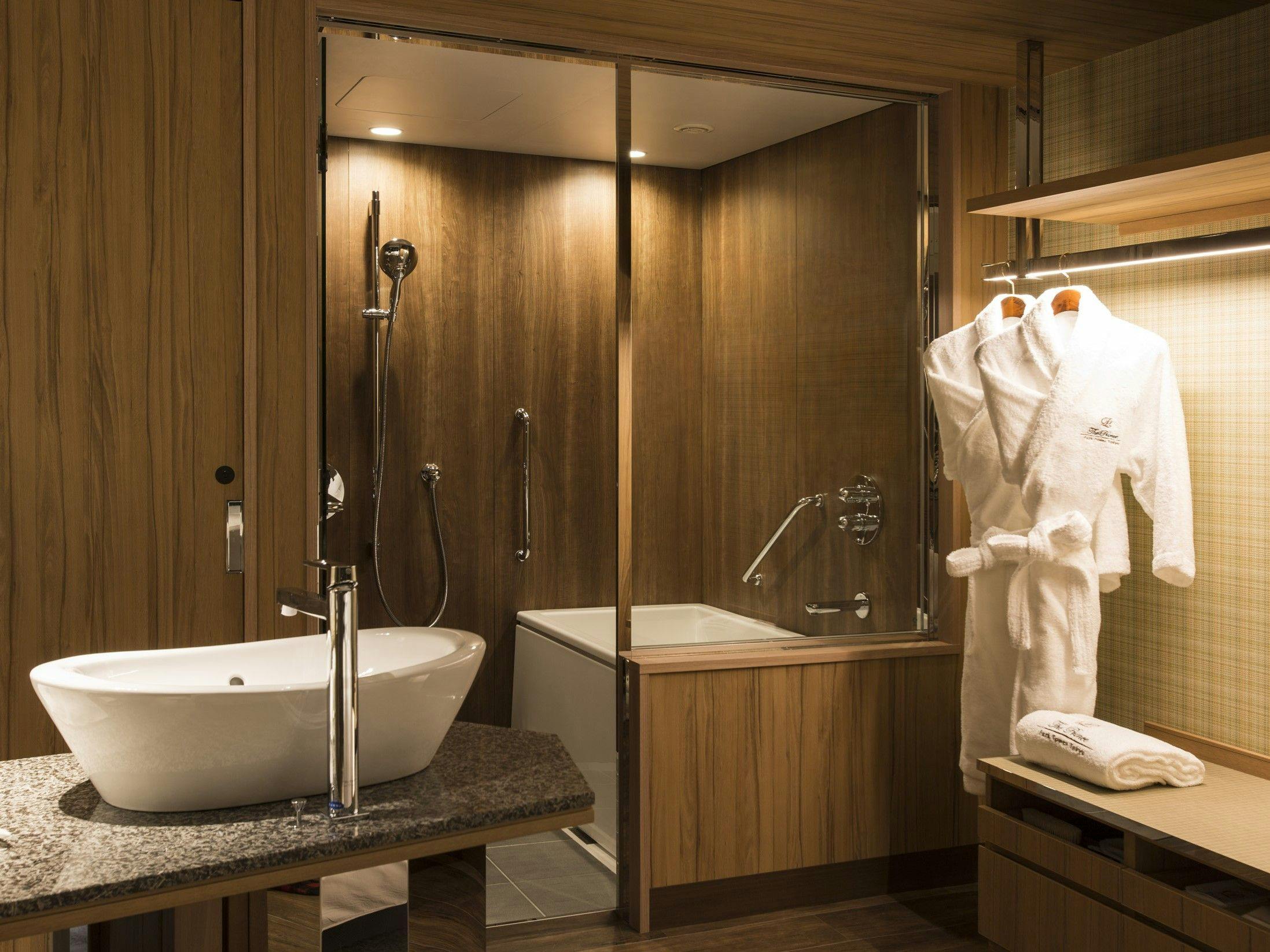 The Prince Park Tower Tokyo