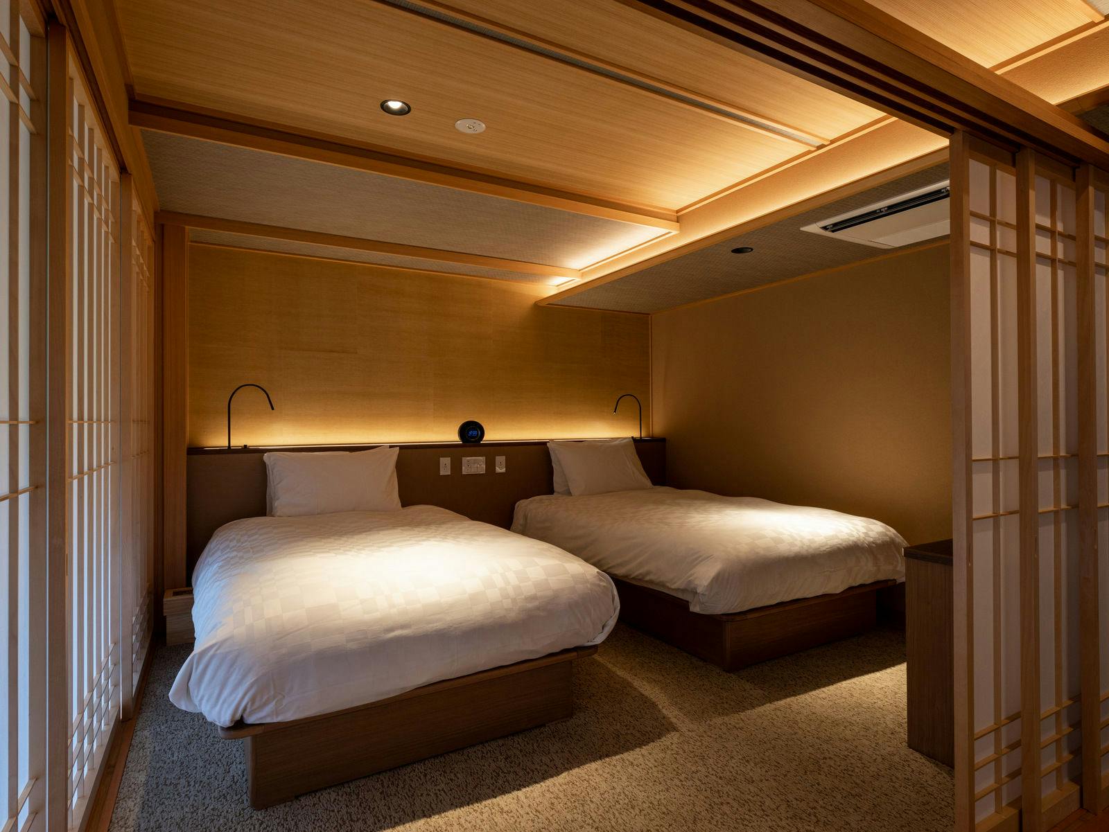 別墅結楽 和洋室 6畳 Tw 眺望なし お得なお部屋 禁煙 Kaiseki 石窯で絶妙な火入れの牛フィレをメインに ダイニング時分時 プラン 有馬グランドホテル 一休 Com