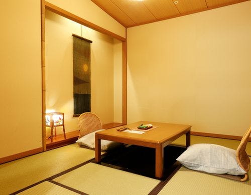 朝もや（洋室イメージ）