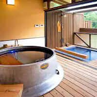 【包租浴池 蝴蝶】