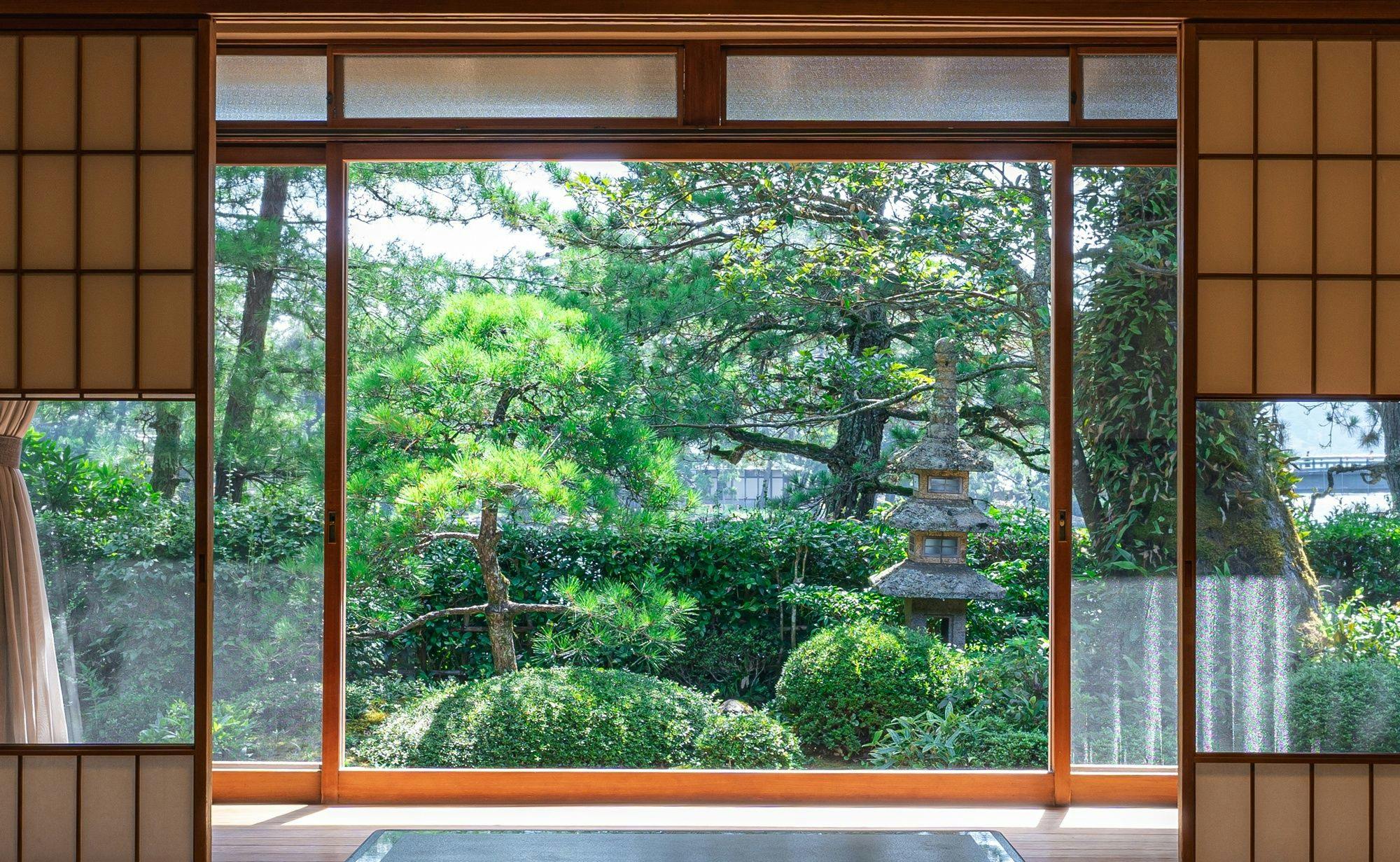 文珠荘松露亭