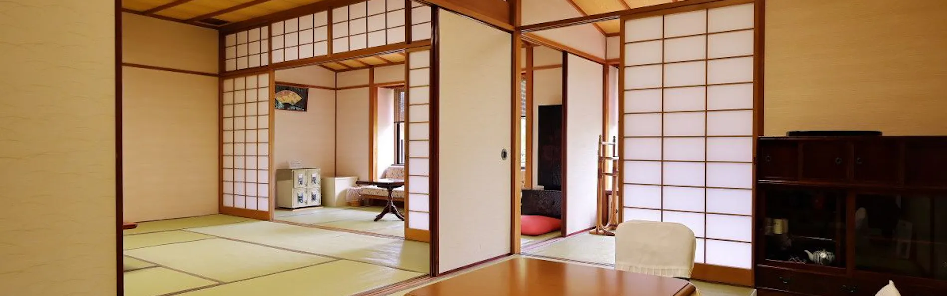 三平荘