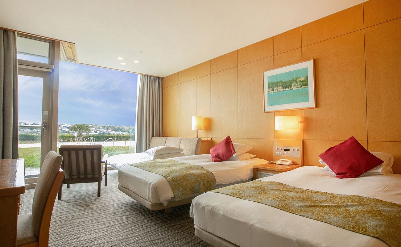 ツインルームA（3名）