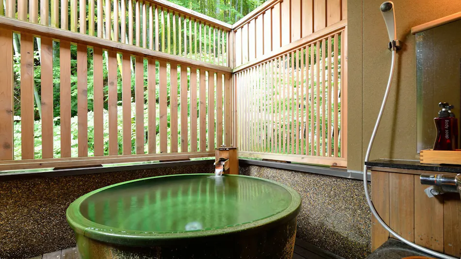 Toshian Komeya (Kyoritsu Resort)