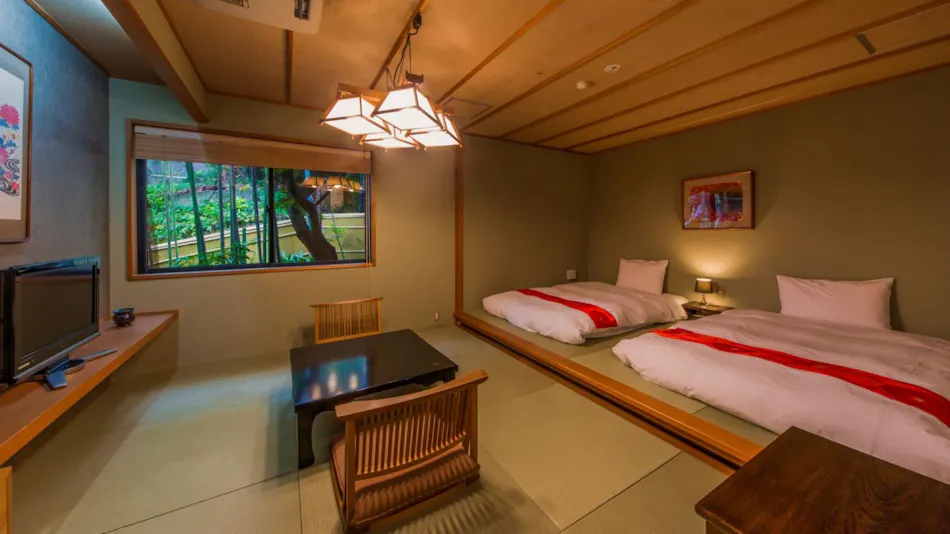 Toshian Komeya (Kyoritsu Resort)