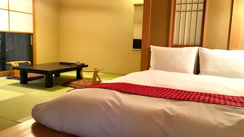 Toshian Komeya (Kyoritsu Resort)