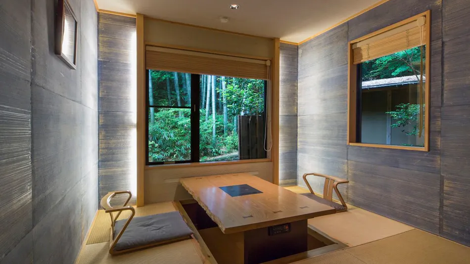 Toshian Komeya (Kyoritsu Resort)
