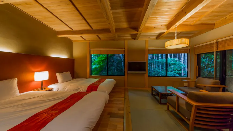 Toshian Komeya (Kyoritsu Resort)