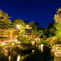 【館内施設】夜の庭園