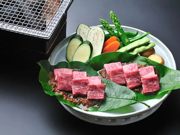 【旬の食旅】【秋の特別会席お部屋出しプラン】焼き松茸、信州牛、秋の味覚に舌鼓!