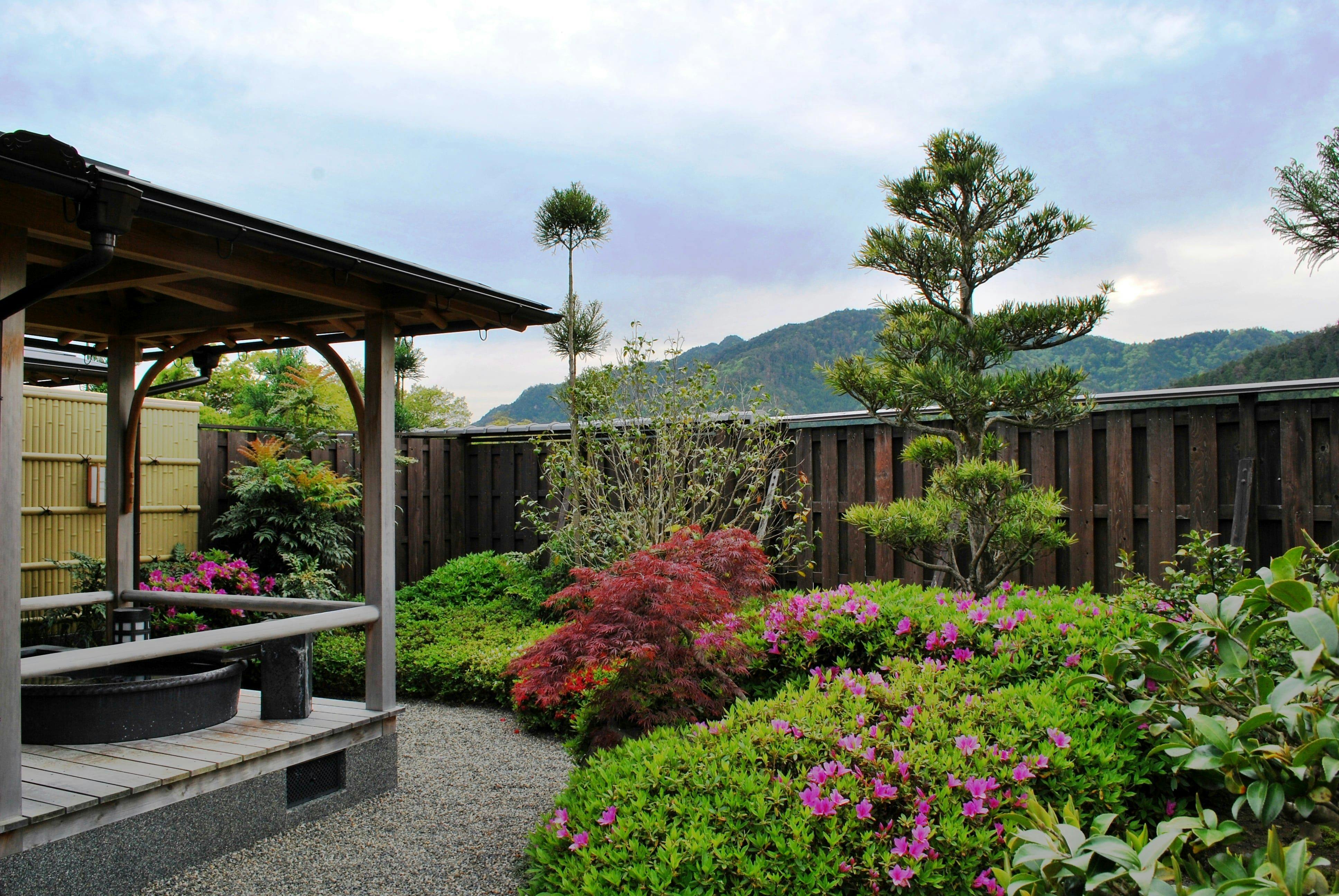 大原温泉湯元　旬味草菜お宿　芹生
